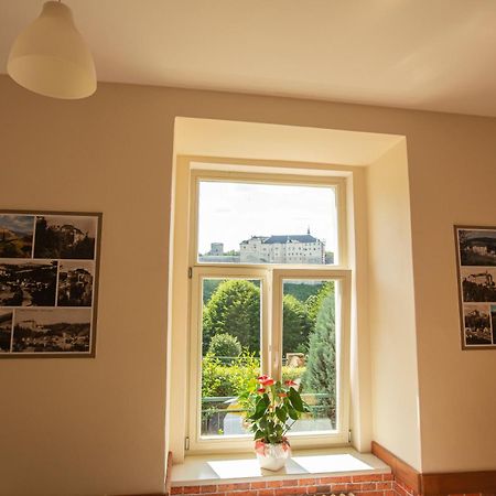 Pension V Parku Cesky Sternberk Exteriér fotografie