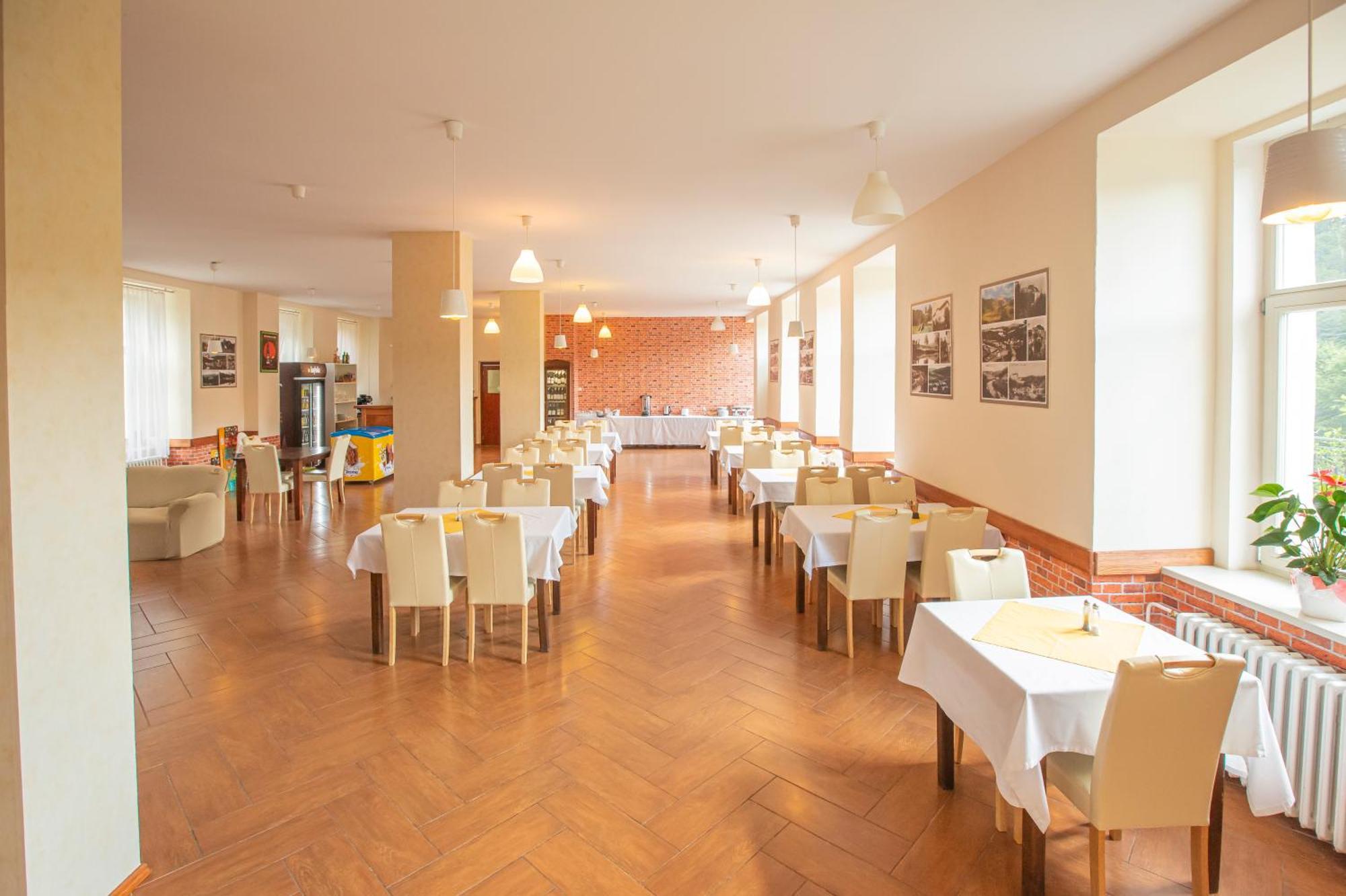 Pension V Parku Cesky Sternberk Exteriér fotografie